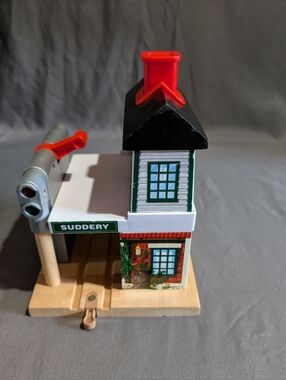 Thomas The Train Wooden Railway Stop And Greet Signal Suddery Sounds Lights Work
